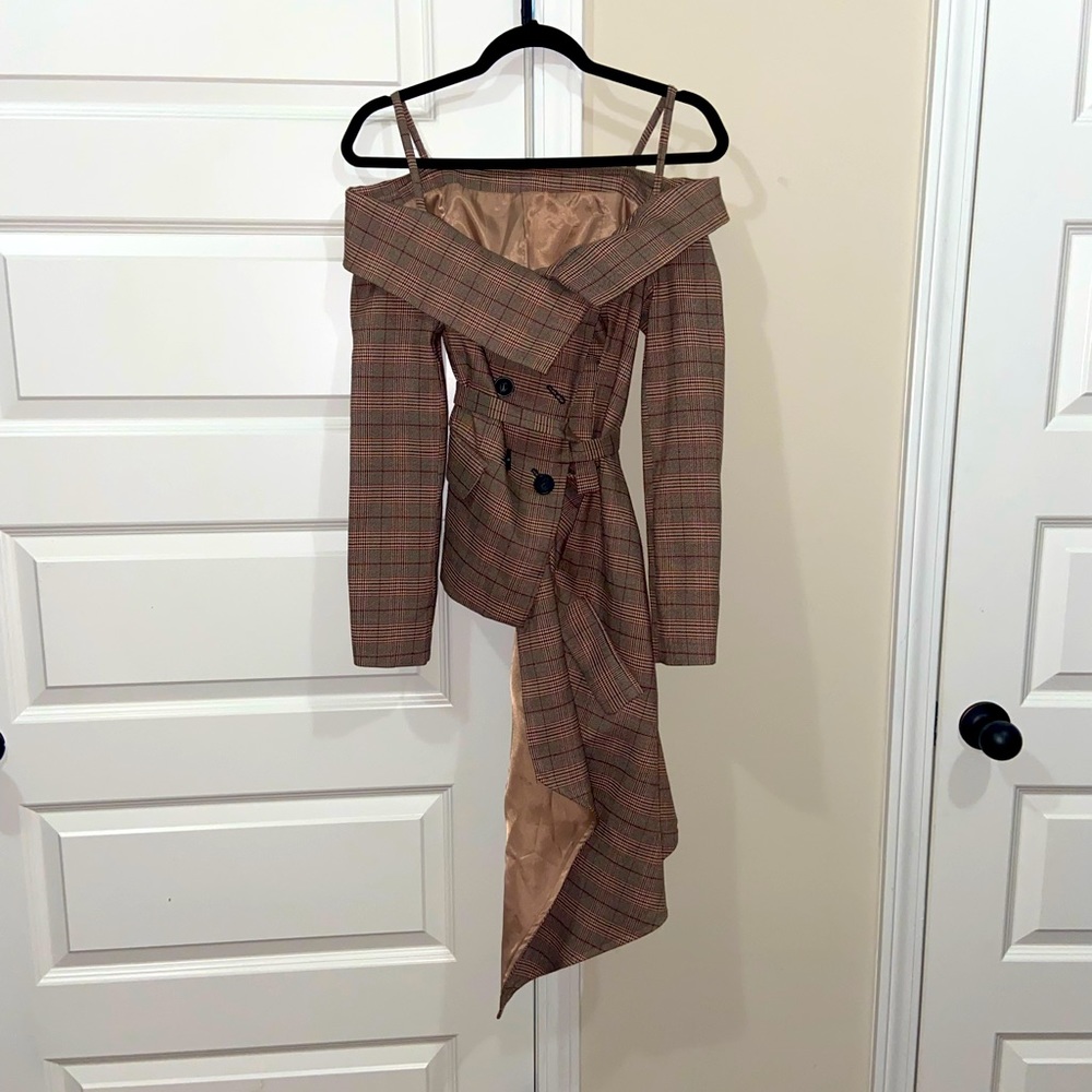 NEW Off the shoulder coat
